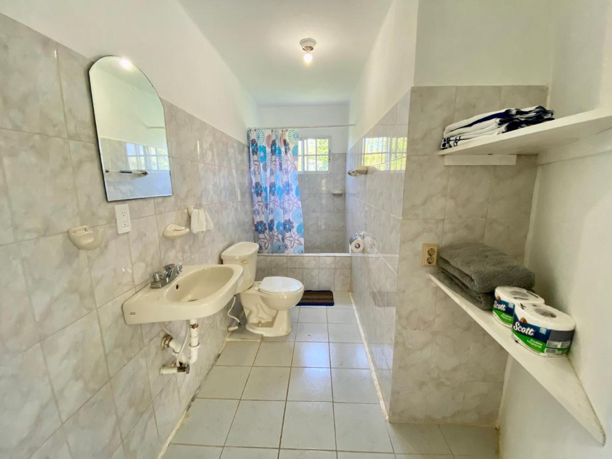 Casa Blanca Samana - לאס גלראס מראה חיצוני תמונה