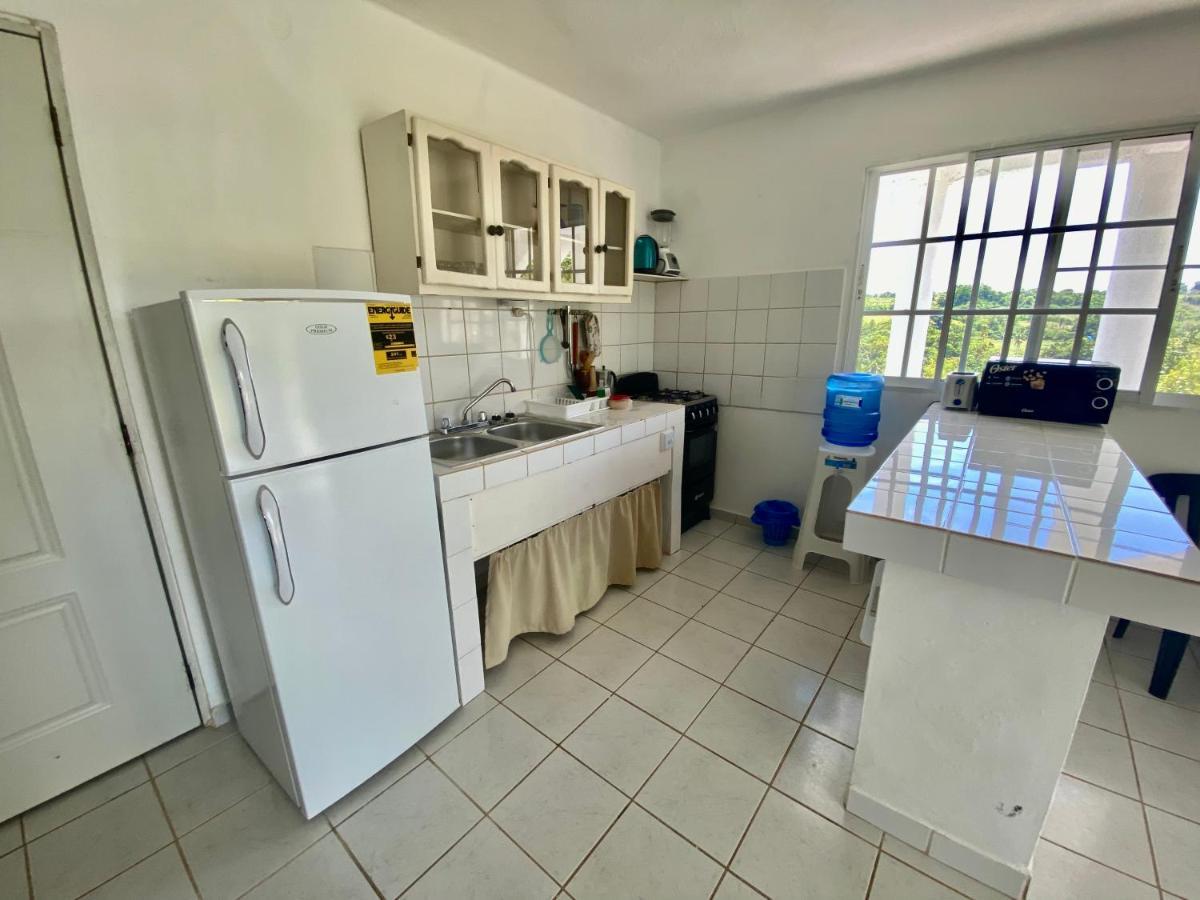 Casa Blanca Samana - לאס גלראס מראה חיצוני תמונה